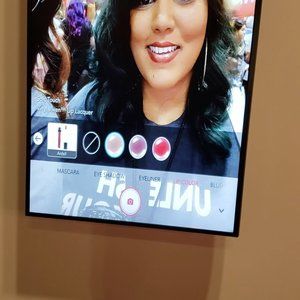 Meet your Posher, Sonia